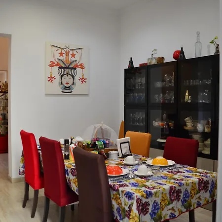 Fauzia Bed & Breakfast 3*