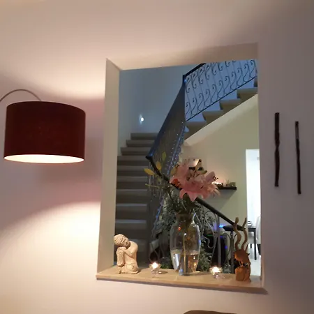 Fauzia Couette-café 3*