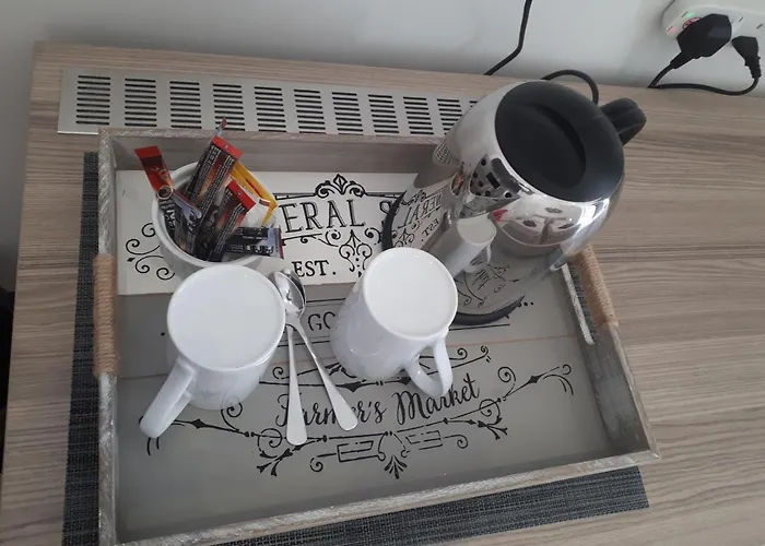 Fauzia Bed & Breakfast 3*